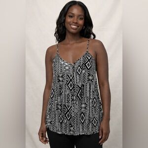 One Clothing Size M Black & White Geometric Tribal Print Tank Top